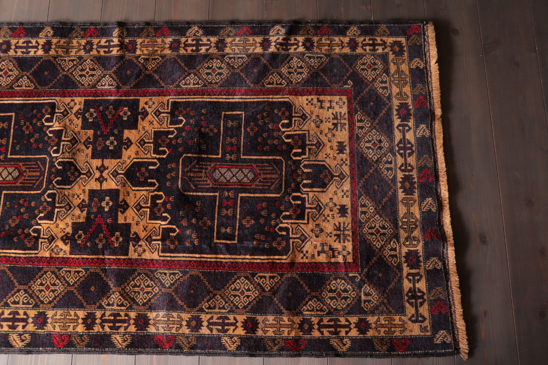 A-1822  baluch rug