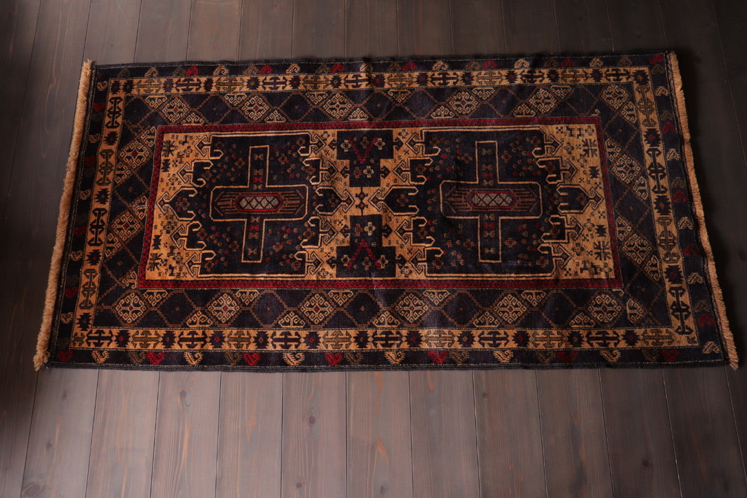 A-1822  baluch rug