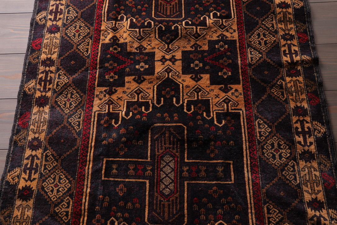 A-1822  baluch rug