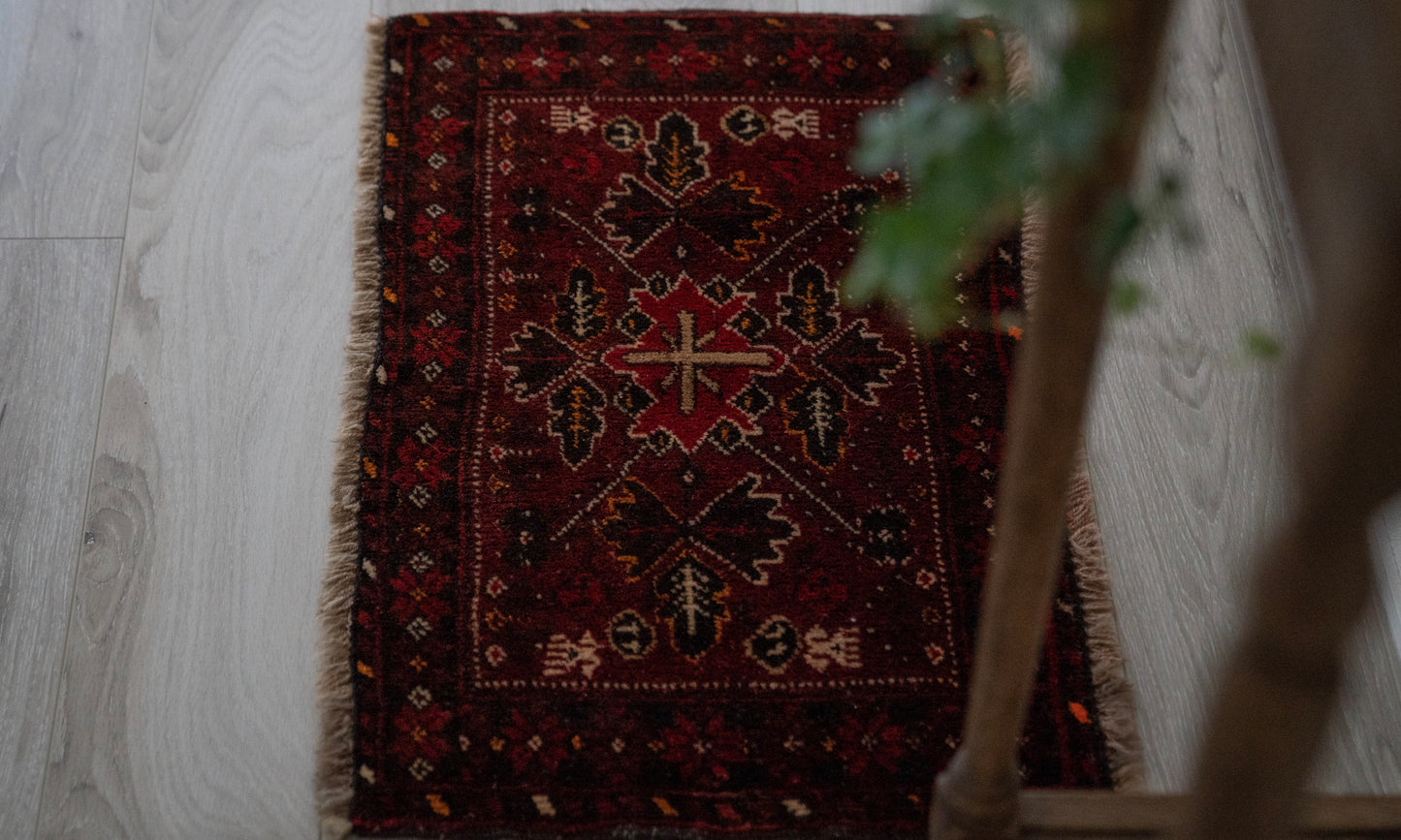 A-324 vintage Baluch rug