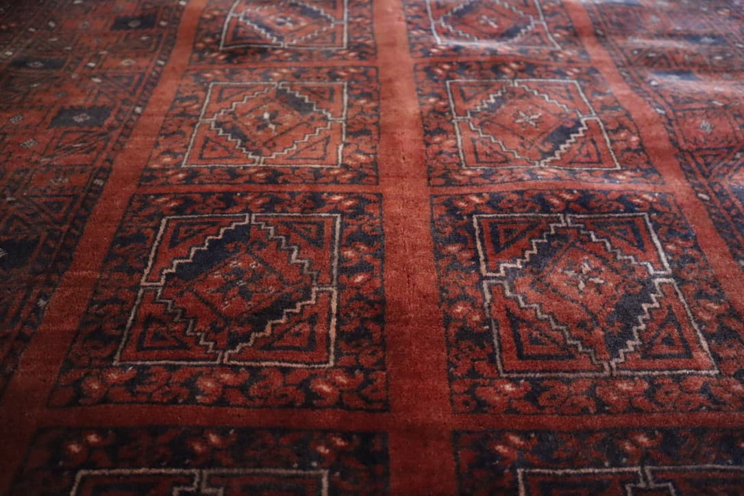 vintage turkmen rug