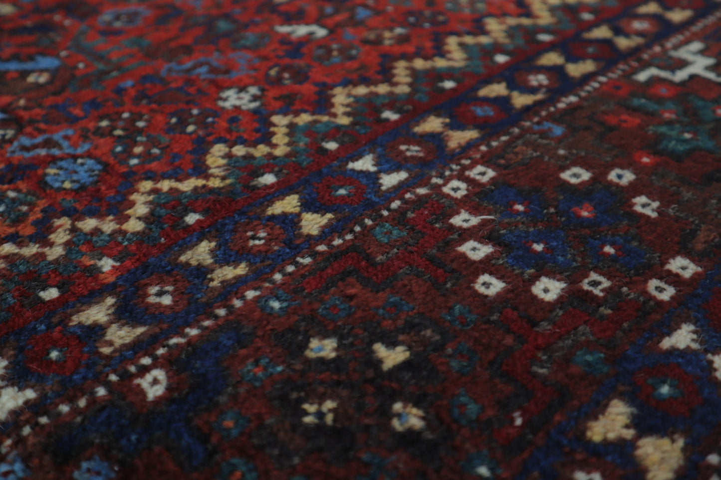 A-292 Antique qashqai rug