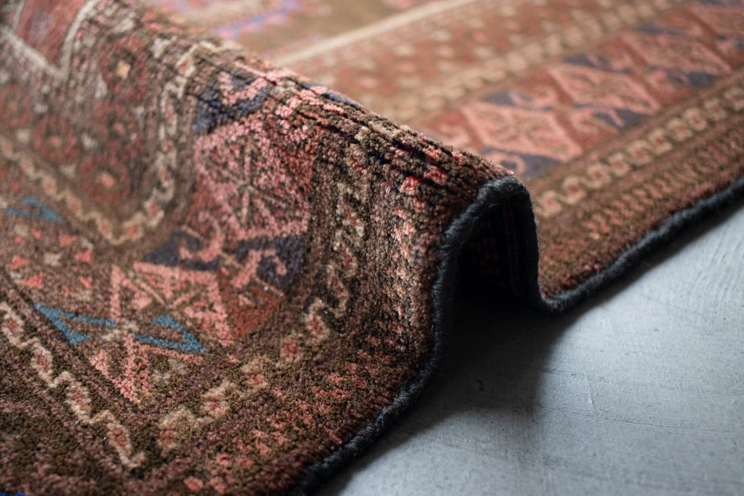 vintage turkmen rug