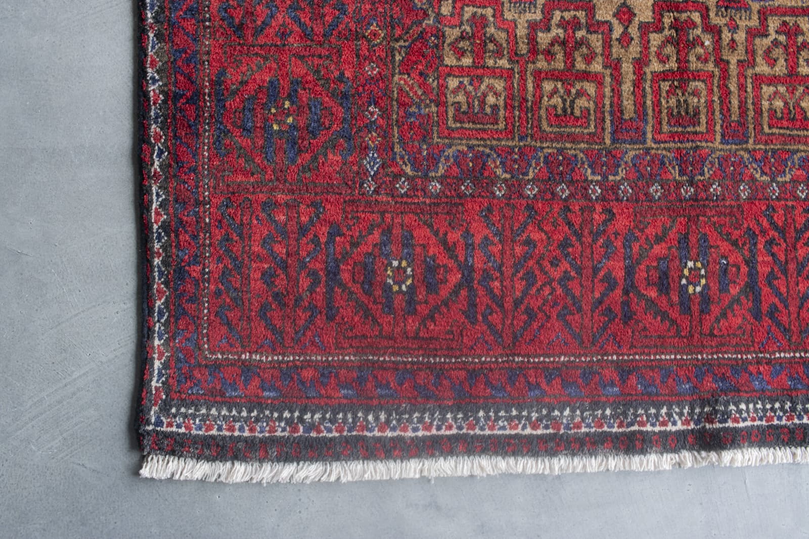 vintage baluch rug