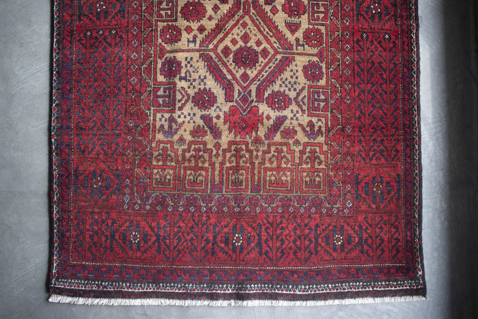 vintage baluch rug