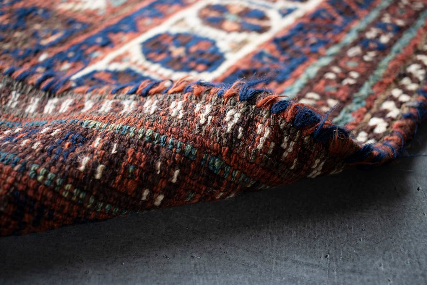 old qashqai rug