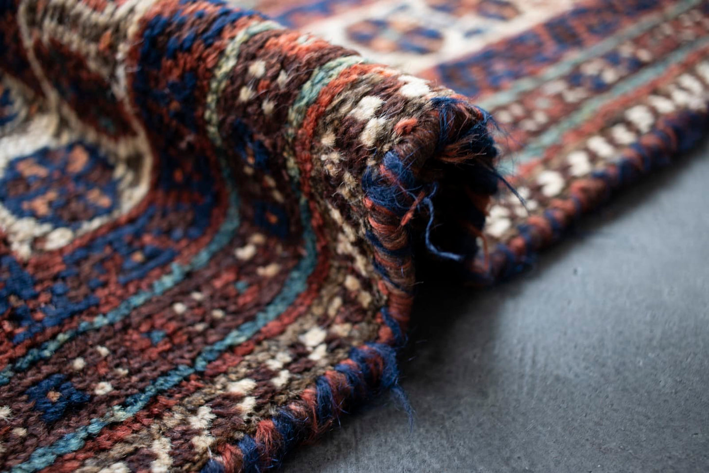 old qashqai rug