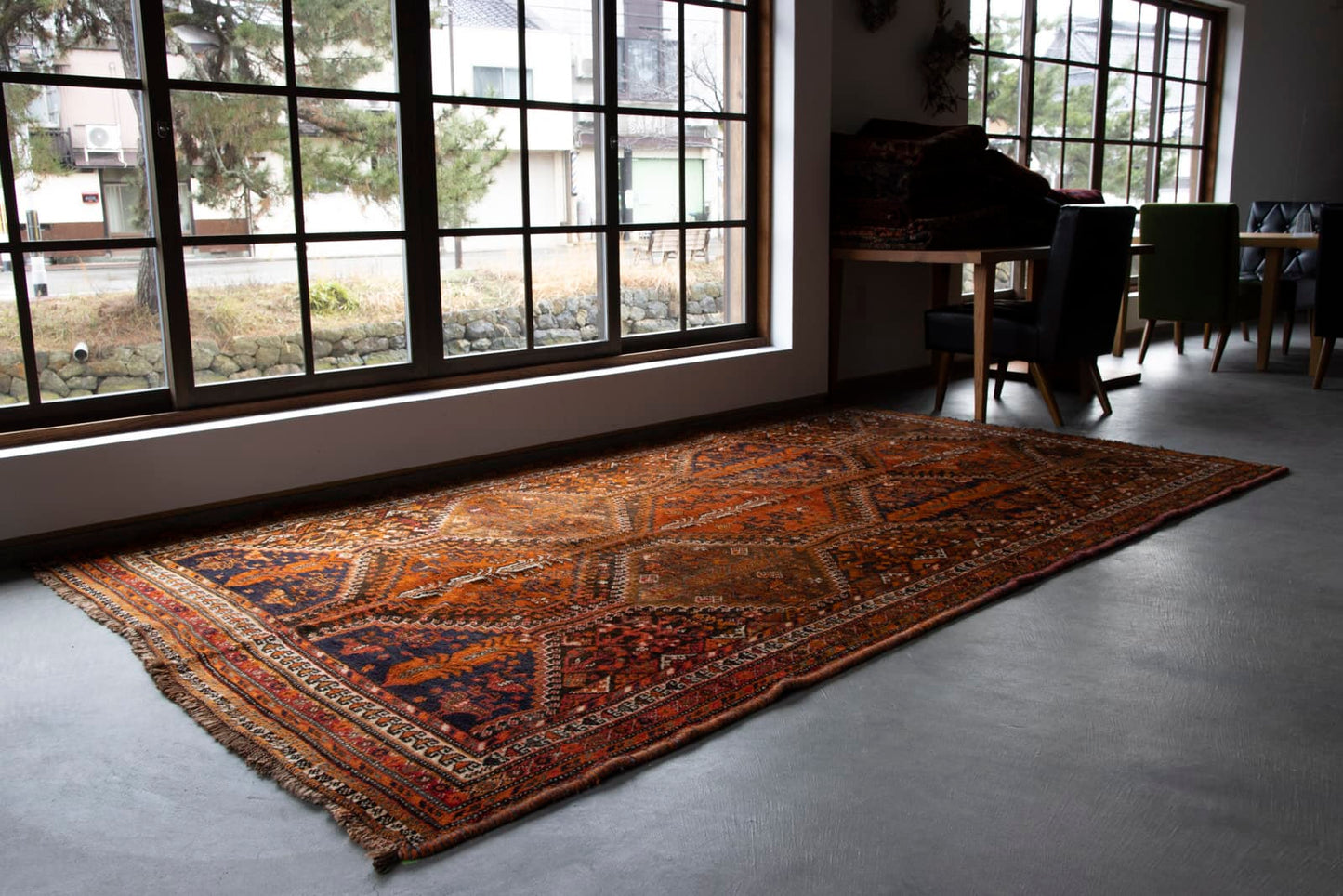 vintage shiraz rug