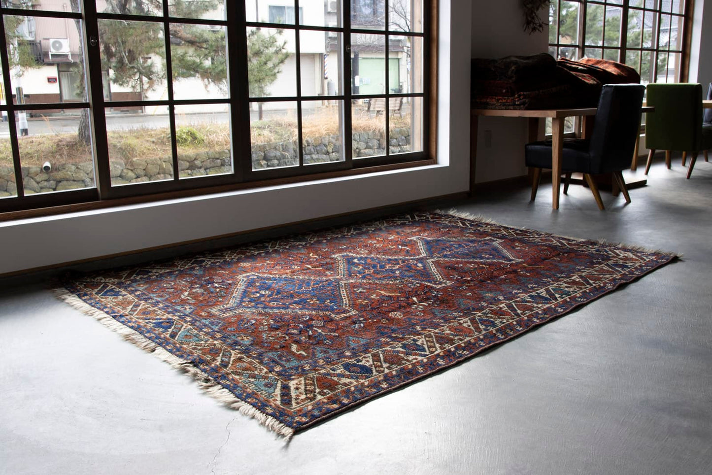 old qashqai rug