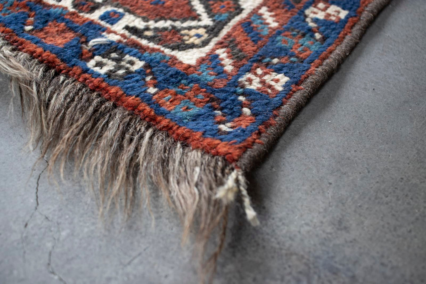 old qashqai rug