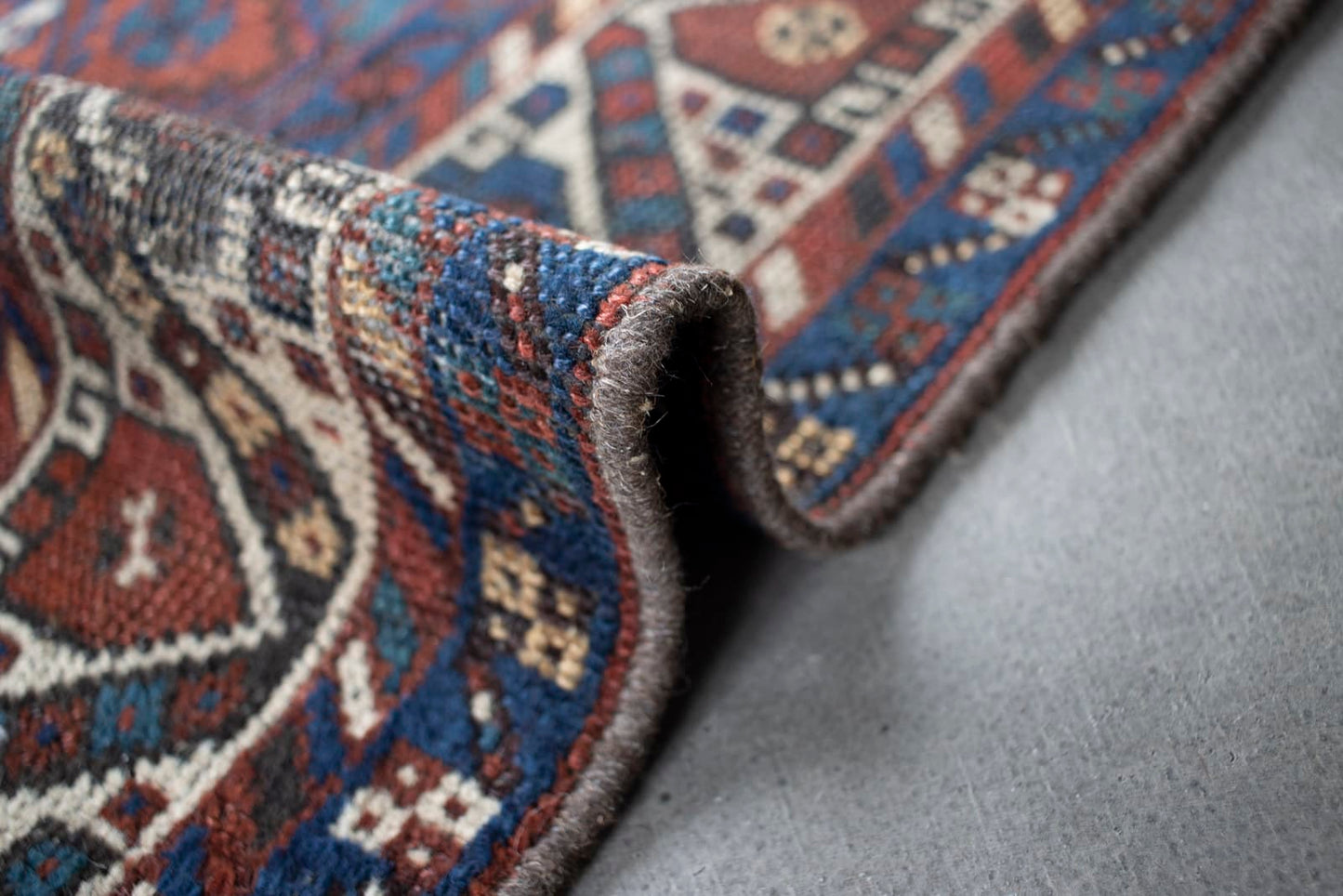 old qashqai rug