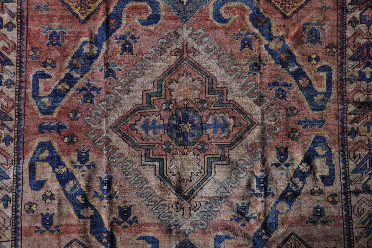 A-1004   turkish rug