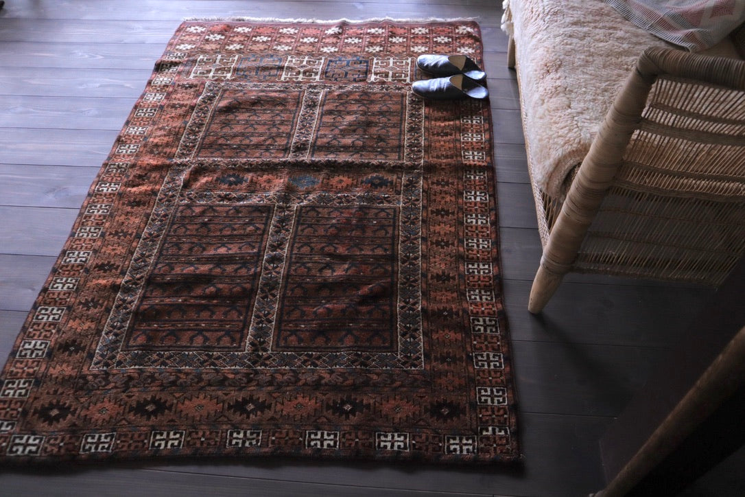 A-1761  turkmen rug