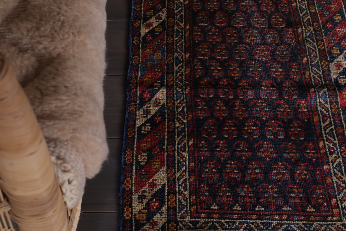 A-1045  iran  rug