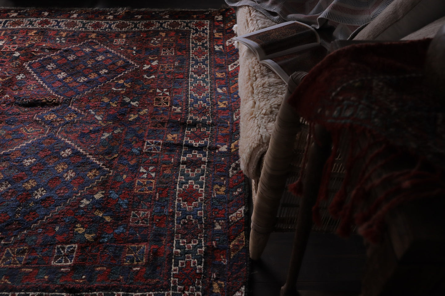 A-1569  qushqai rug