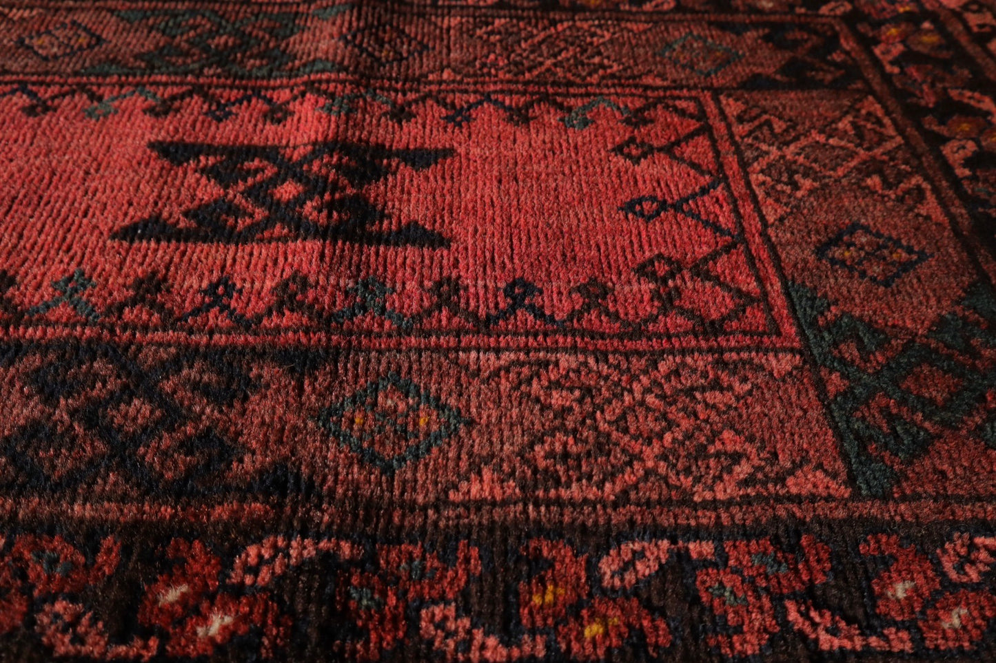 A-1356  turkmen rug