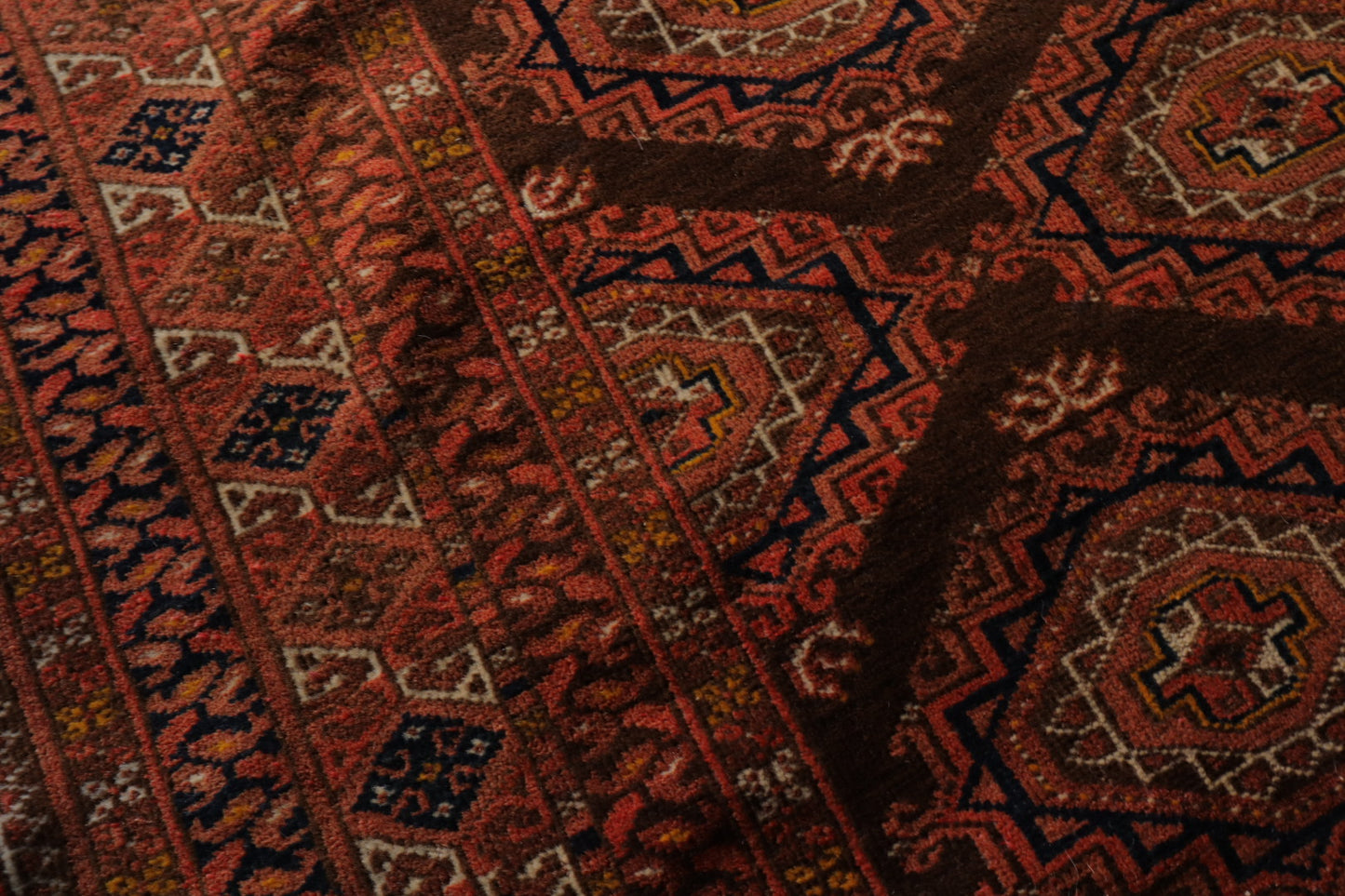 A-1818  turkmen rug