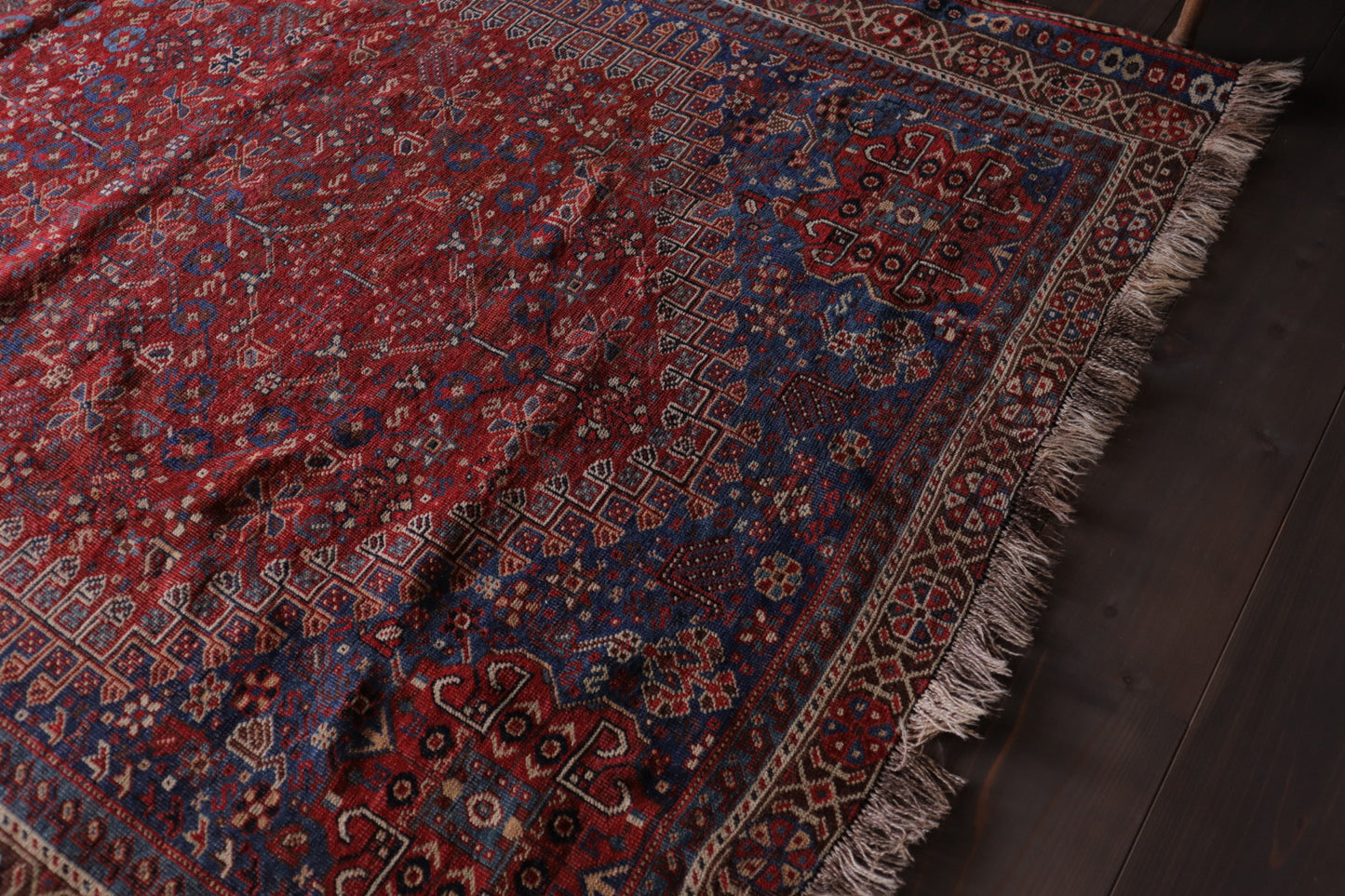A-1056  qashqai  rug
