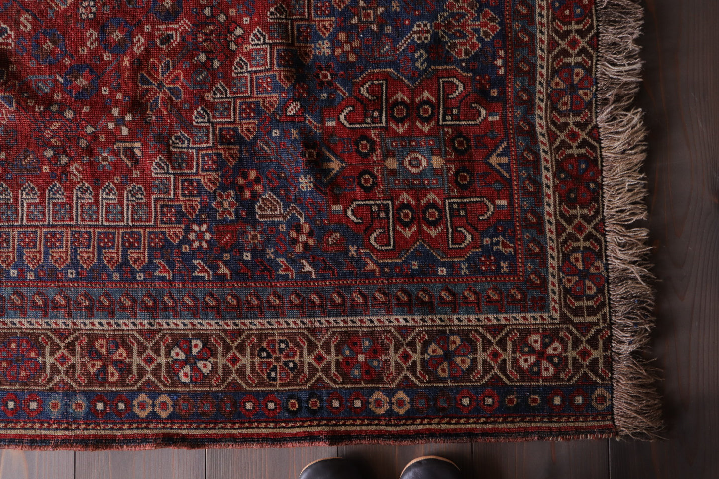 A-1056  qashqai  rug