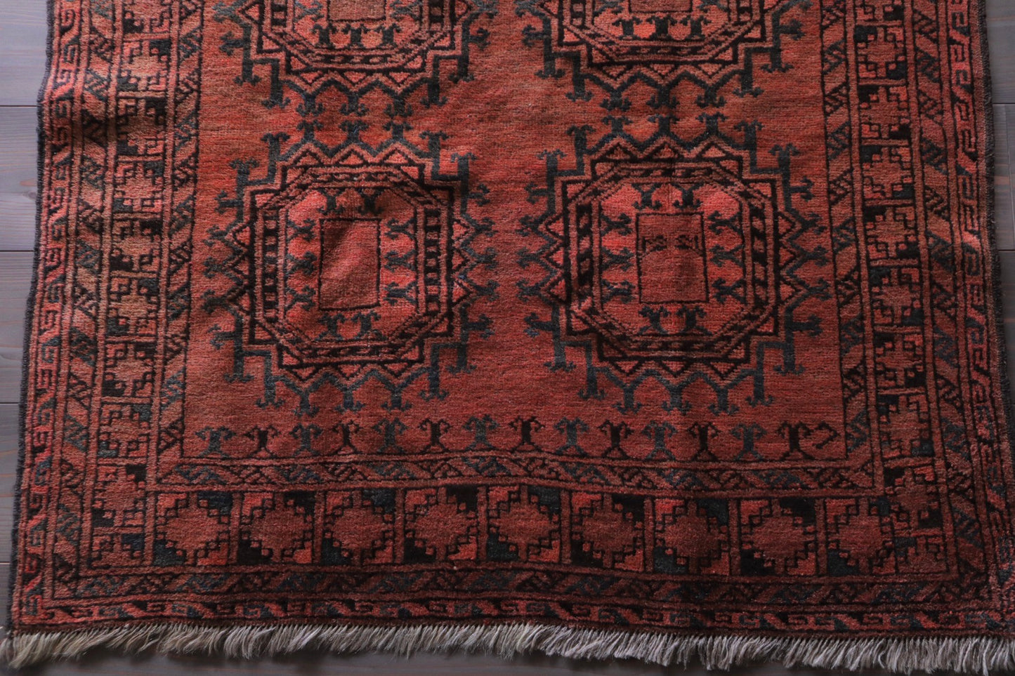 A- 1603  turkmen rug