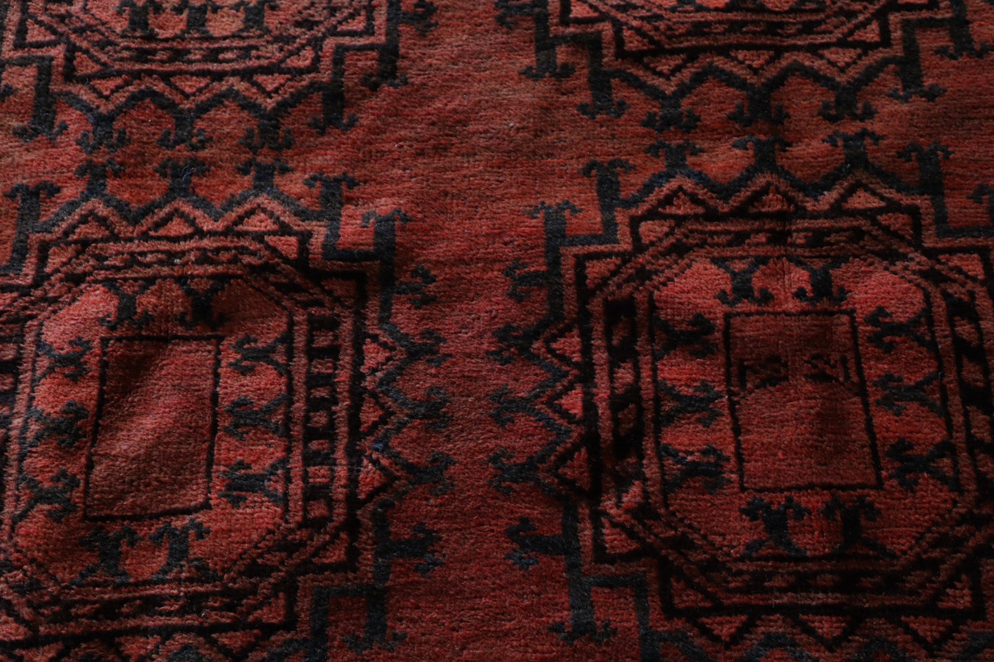 A- 1603  turkmen rug