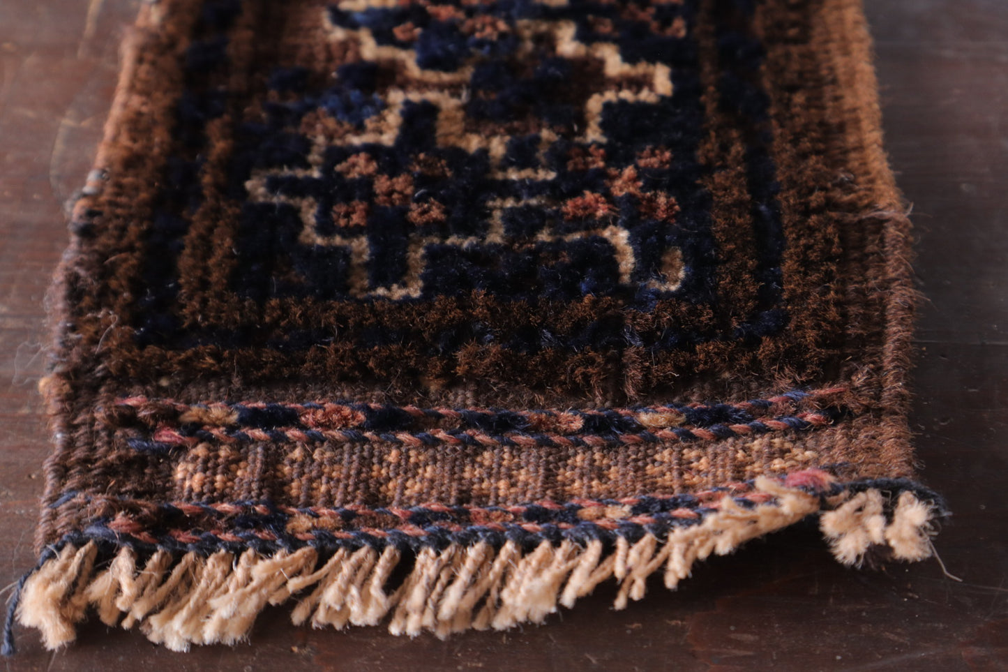 A-1058   baluch rug