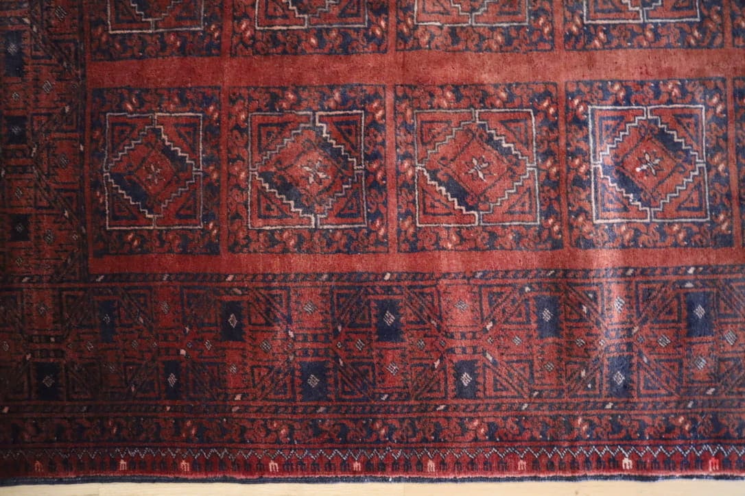 vintage turkmen rug