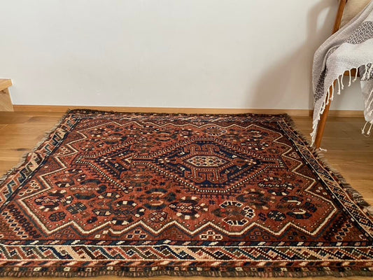 old qashqai rug