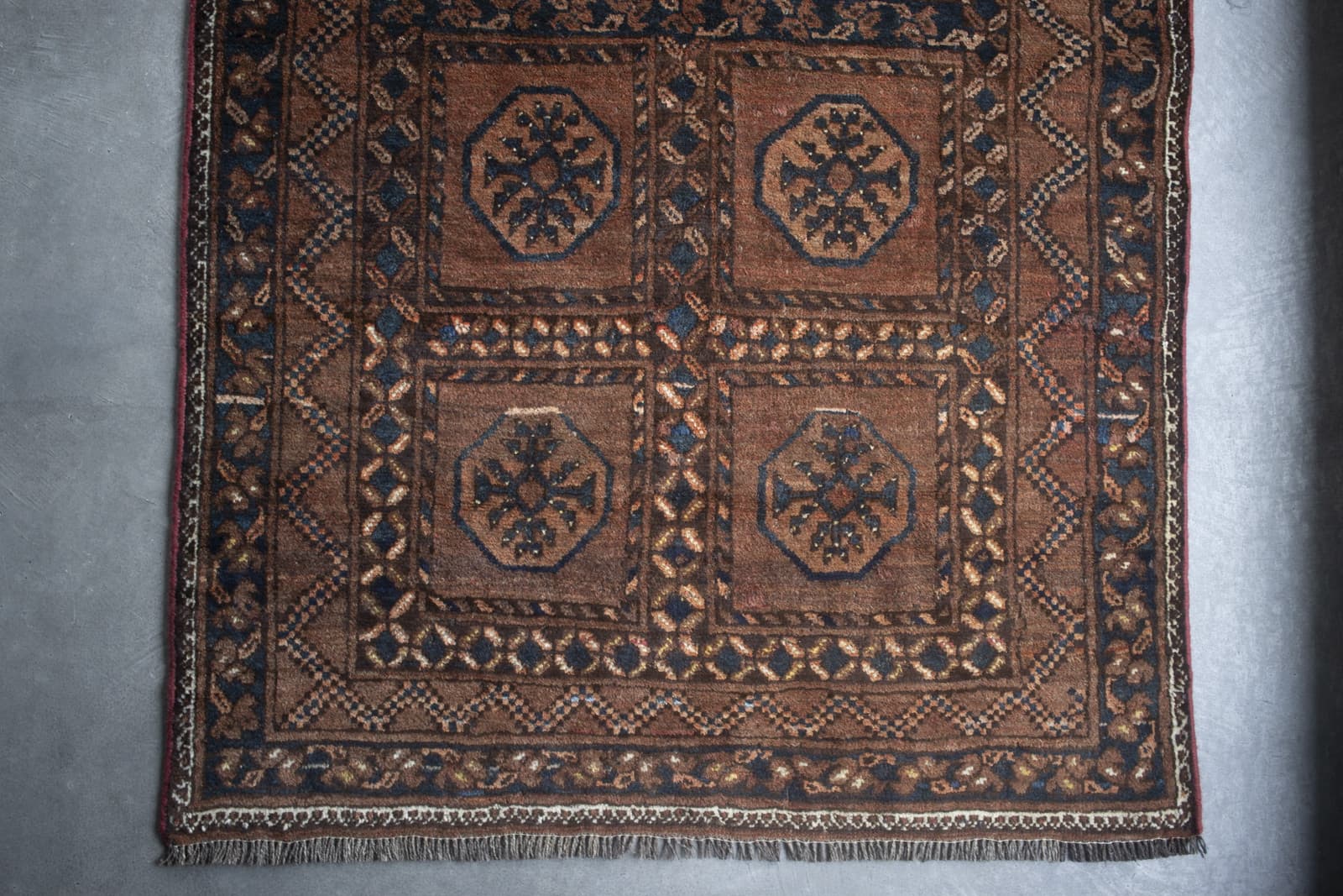 old turkmen rug