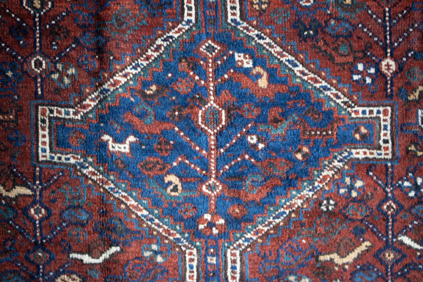 old qashqai rug